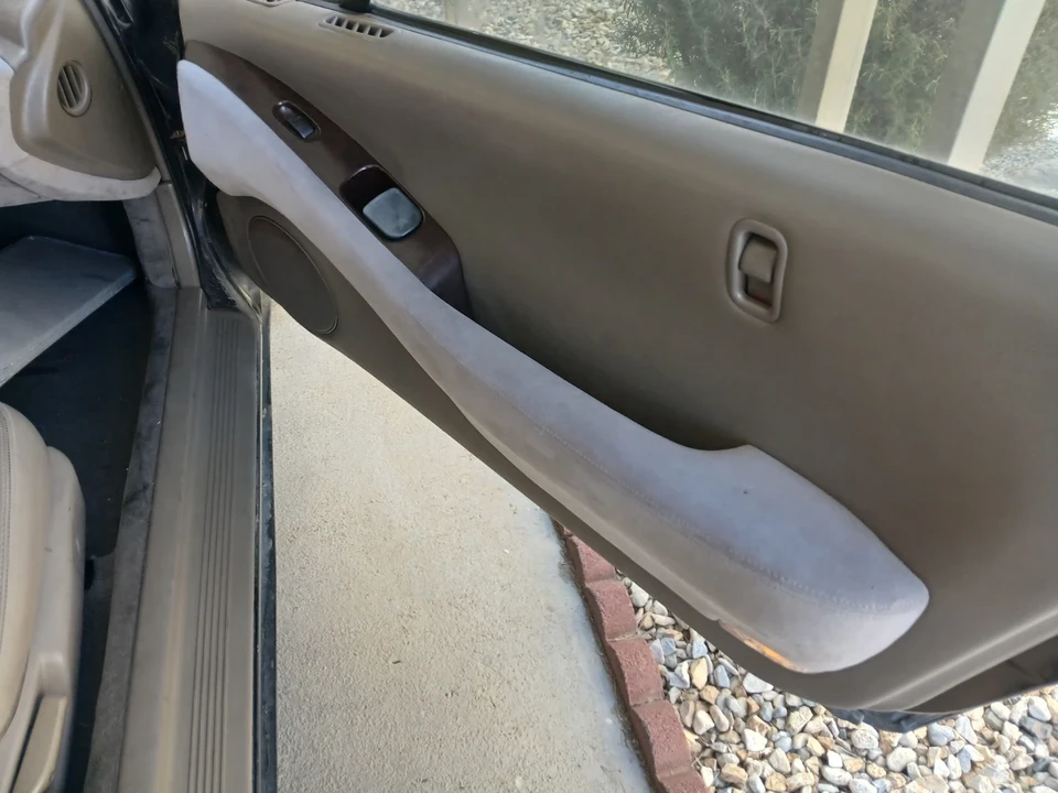 1997 Subaru SVX - Image 6 of 17