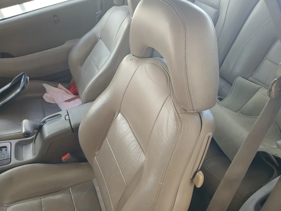 1997 Subaru SVX - Image 11 of 17