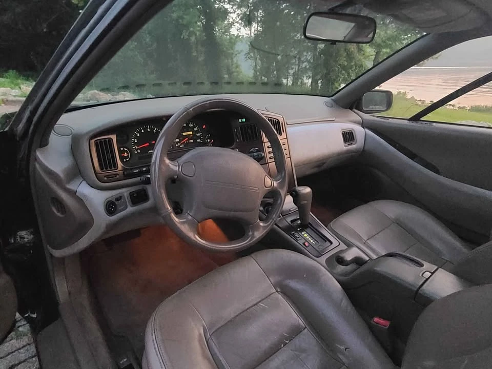 1997 Subaru SVX - Image 14 of 20