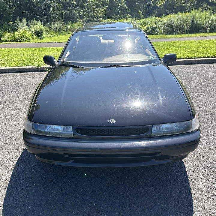 1997 Subaru SVX - Image 11 of 12