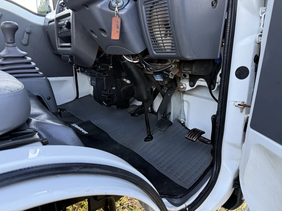 1997 Subaru Sambar 5th Gen - Image 24 of 31
