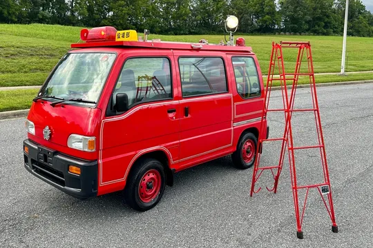 1997 Subaru Sambar 4WD 5-Speed Mini Fire Van