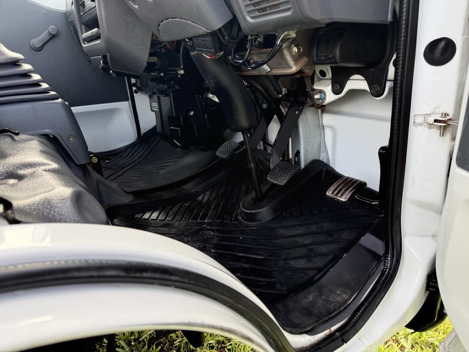 1997 Subaru Sambar 5th Gen - Image 21 of 31
