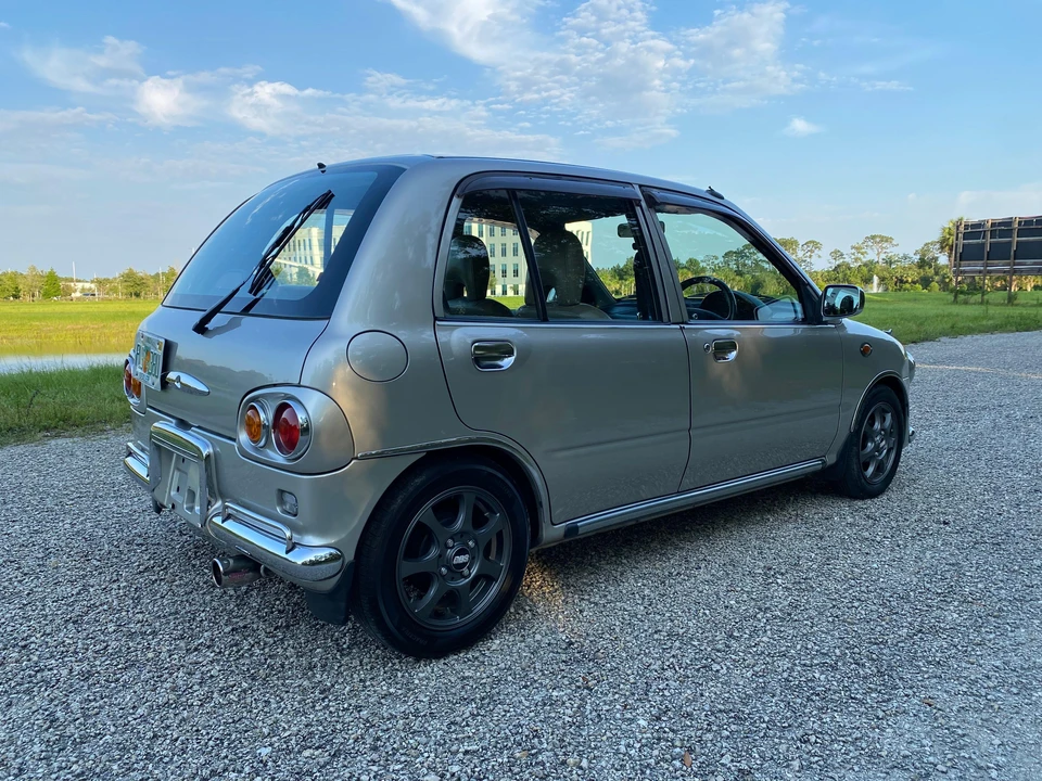 1997 Subaru Vivio - Image 10 of 31