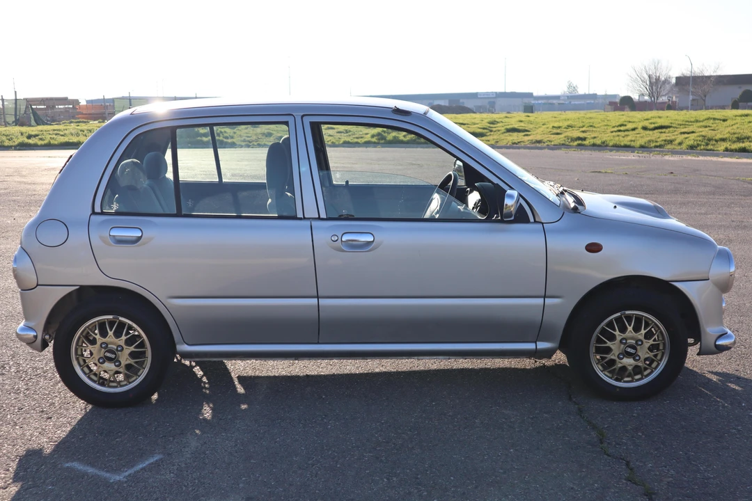 1997 Subaru Vivio - Image 3 of 30