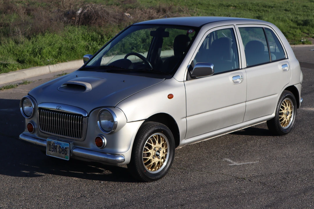 1997 Subaru Vivio - Image 11 of 30