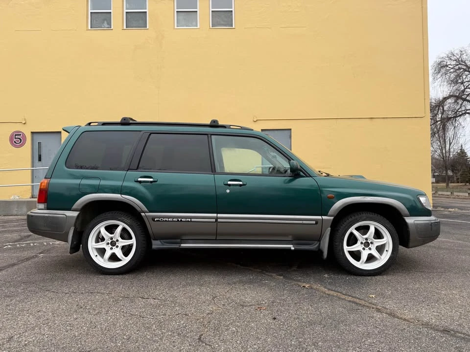 1997 Subaru Forester 1st Gen - Image 2 of 14
