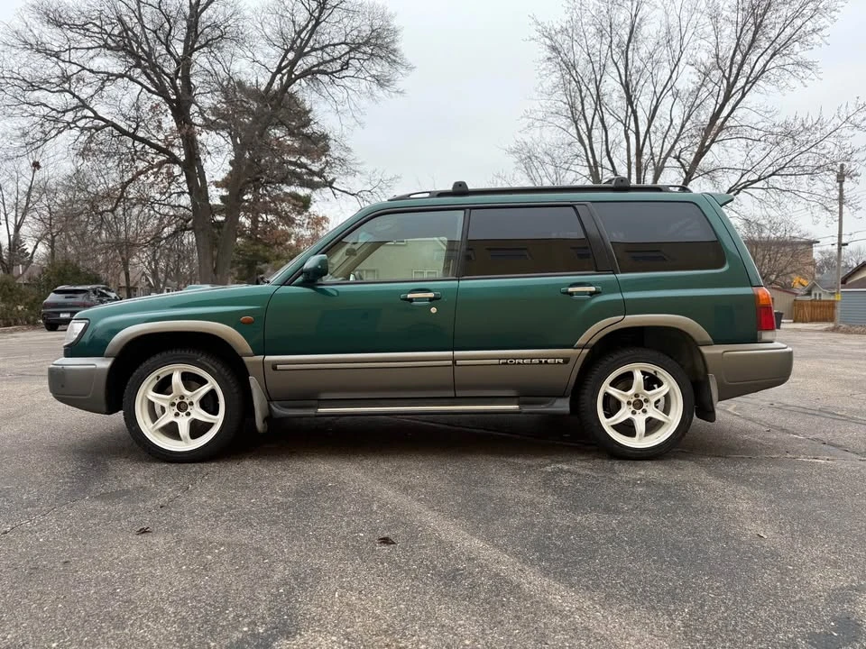 1997 Subaru Forester 1st Gen - Image 5 of 14