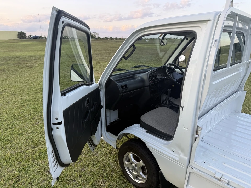 1997 Suzuki Carry & Every 9th Gen - Image 11 of 31