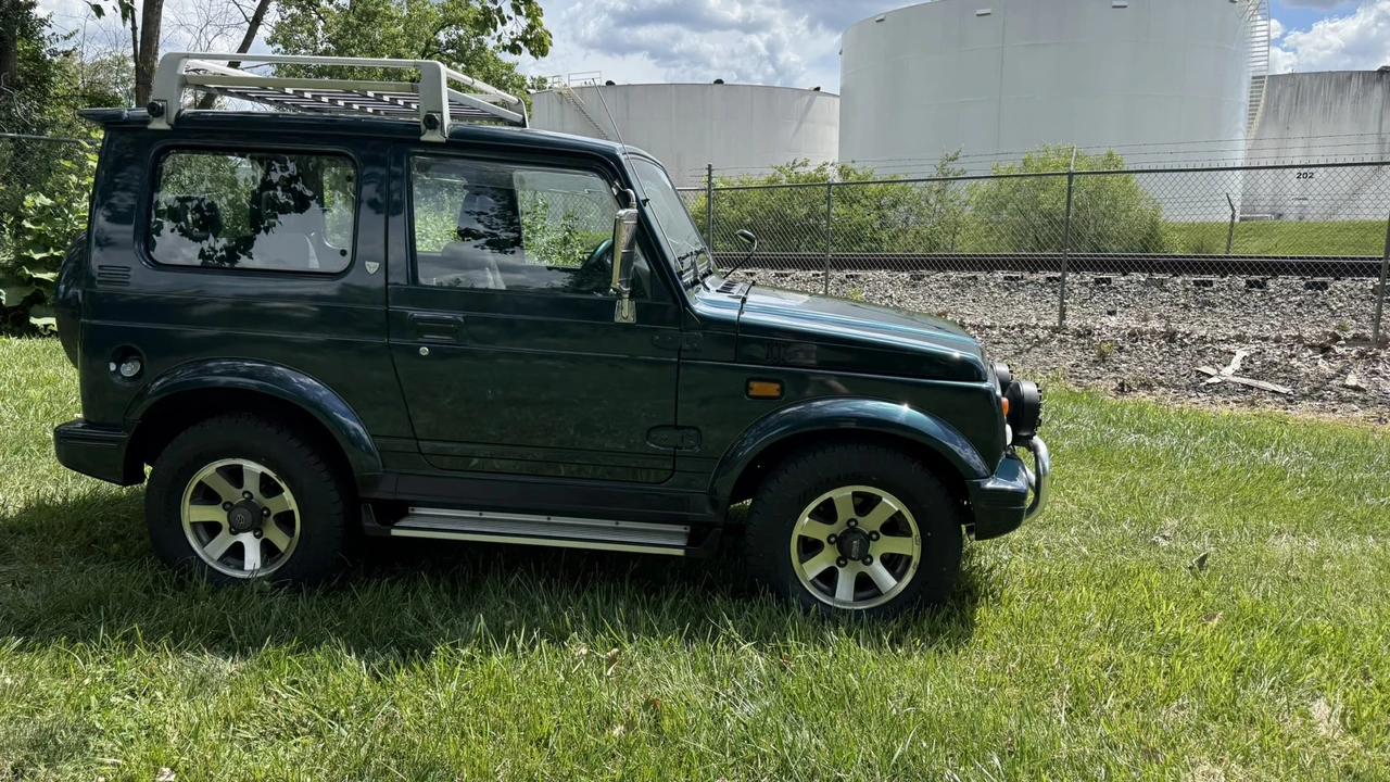 1997 Suzuki Jimny 2nd Gen - Image 11 of 31