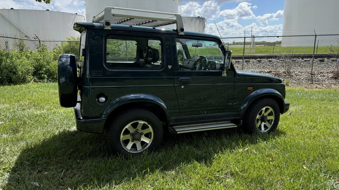 1997 Suzuki Jimny 2nd Gen - Image 13 of 31