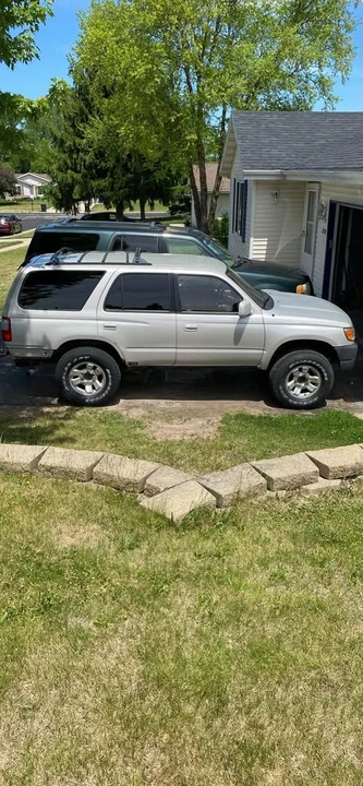 1997 Toyota 4Runner 3rd Gen - Image 2 of 9