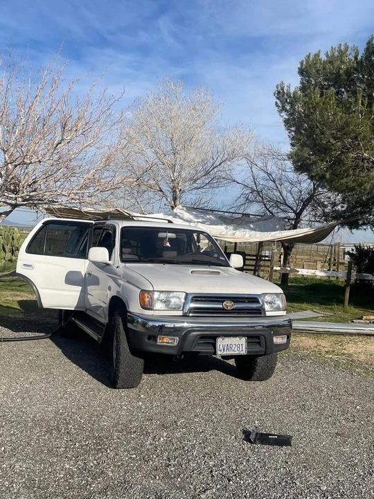 1997 Toyota 4Runner 3rd Gen - Image 2 of 3
