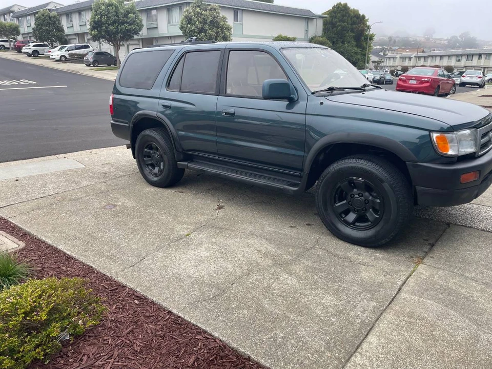 1997 Toyota 4Runner 3rd Gen - Image 2 of 17