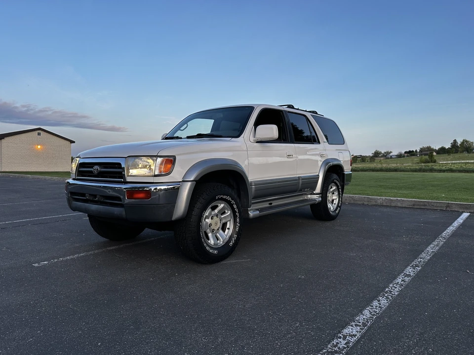 1997 Toyota 4Runner 3rd Gen - Image 14 of 31