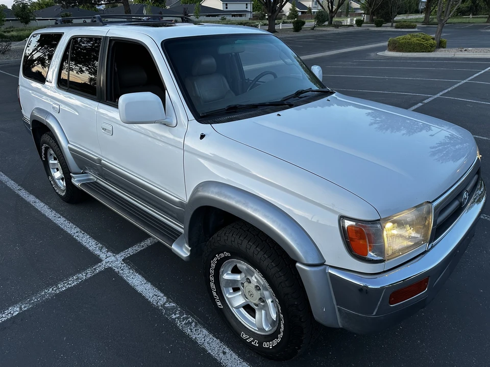 1997 Toyota 4Runner 3rd Gen - Image 13 of 31