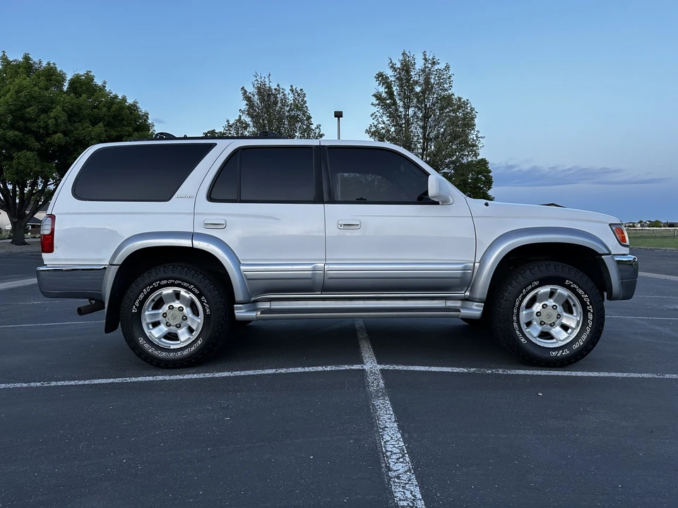 1997 Toyota 4Runner 3rd Gen - Image 11 of 31