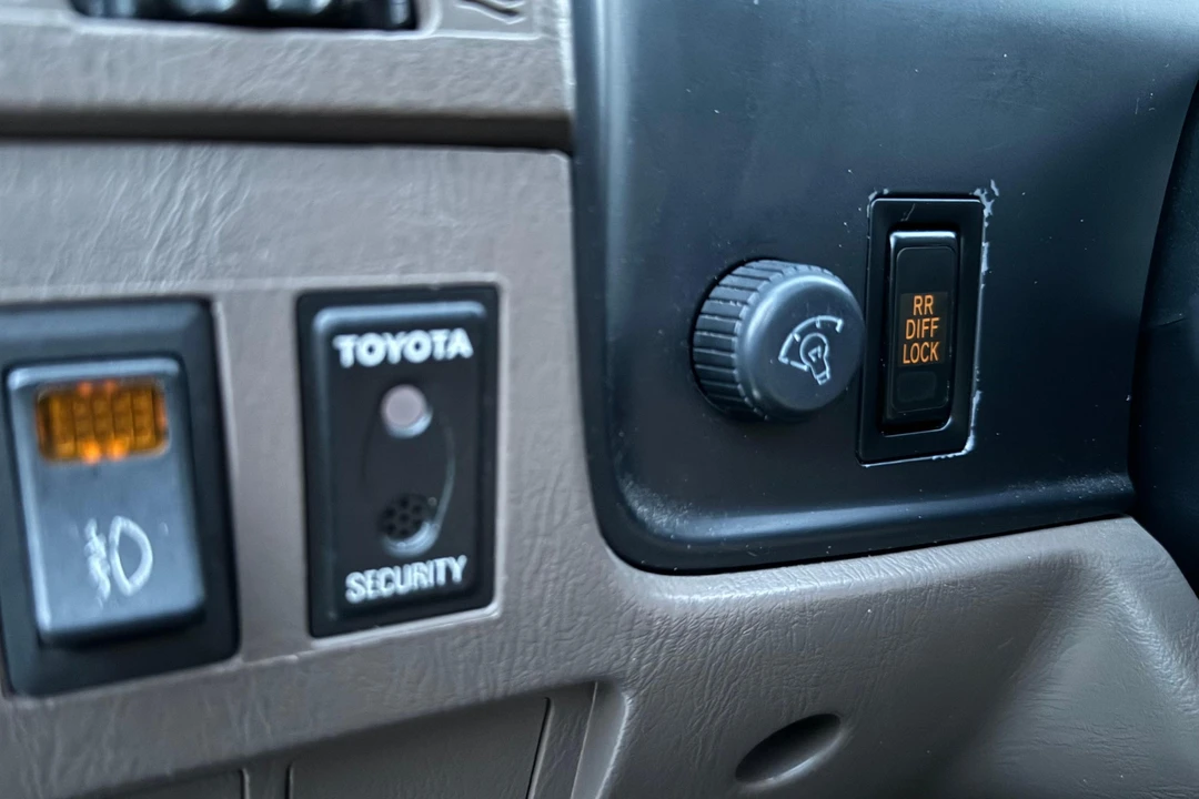 1997 Toyota 4Runner 3rd Gen - Image 28 of 31