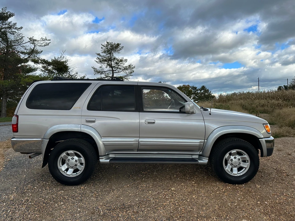 1997 Toyota 4Runner 3rd Gen - Image 28 of 31