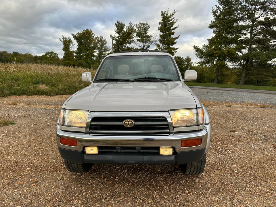 1997 Toyota 4Runner 3rd Gen - Image 8 of 31