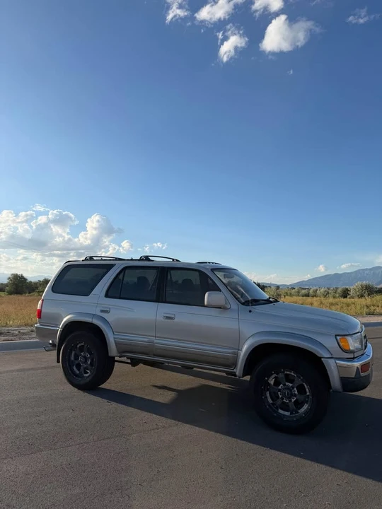 1997 Toyota 4Runner 3rd Gen - Image 4 of 10
