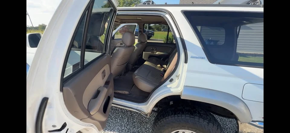 1997 Toyota 4Runner 3rd Gen - Image 5 of 13