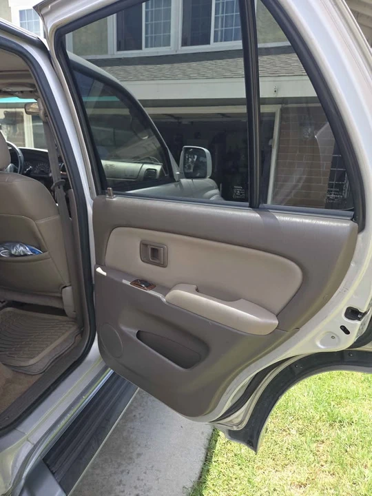1997 Toyota 4Runner 3rd Gen - Image 12 of 16