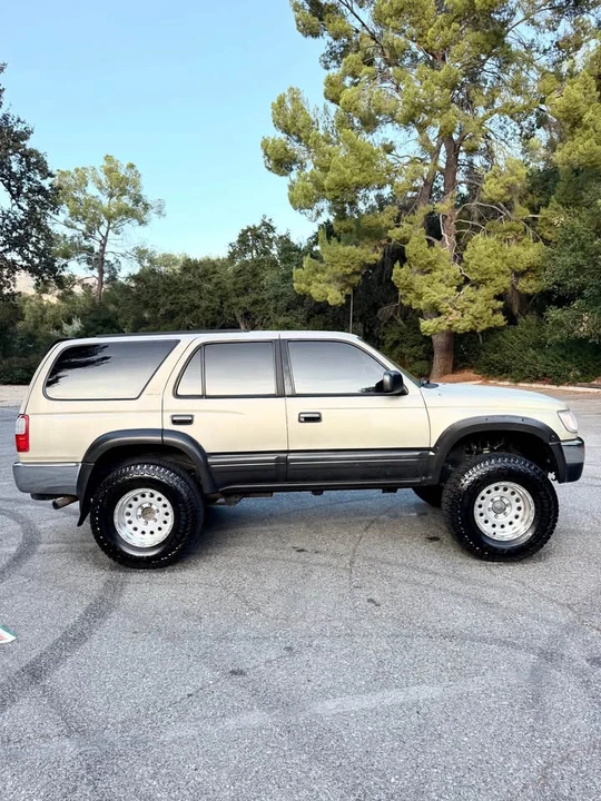 1997 Toyota 4Runner 3rd Gen - Image 2 of 18
