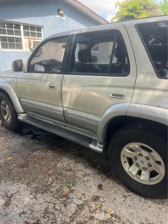 1997 Toyota 4Runner 3rd Gen - Image 10 of 17