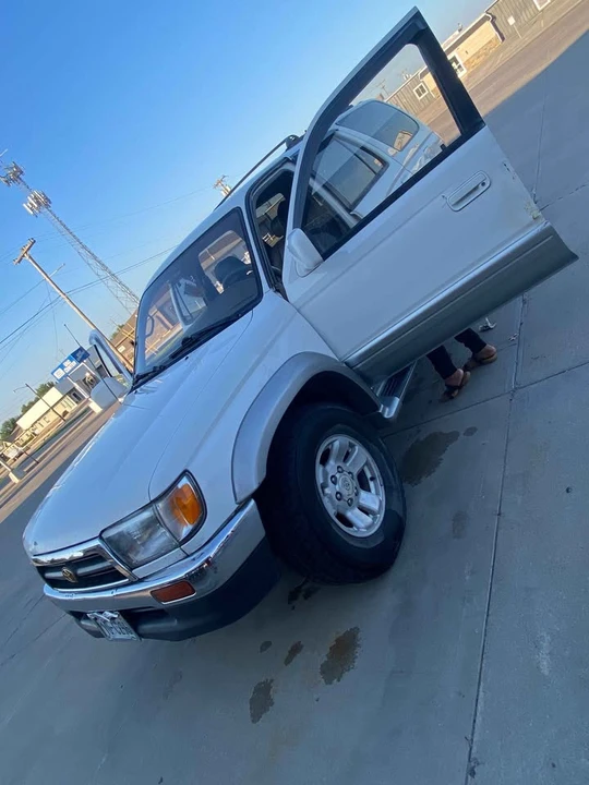 1997 Toyota 4Runner 3rd Gen - Image 3 of 14