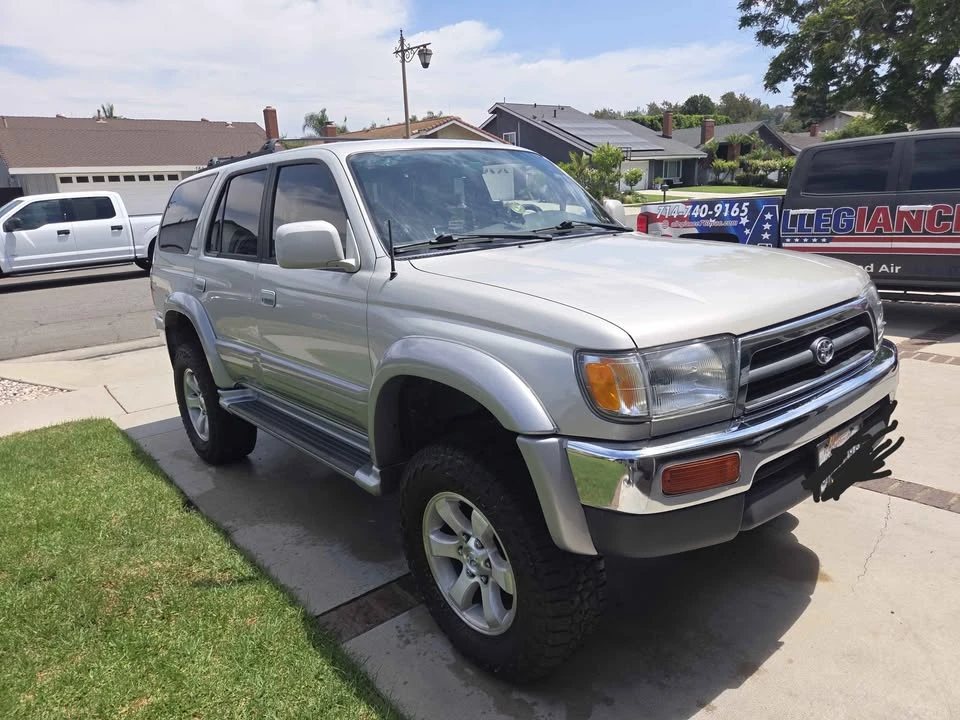 1997 Toyota 4Runner 3rd Gen - Image 2 of 16