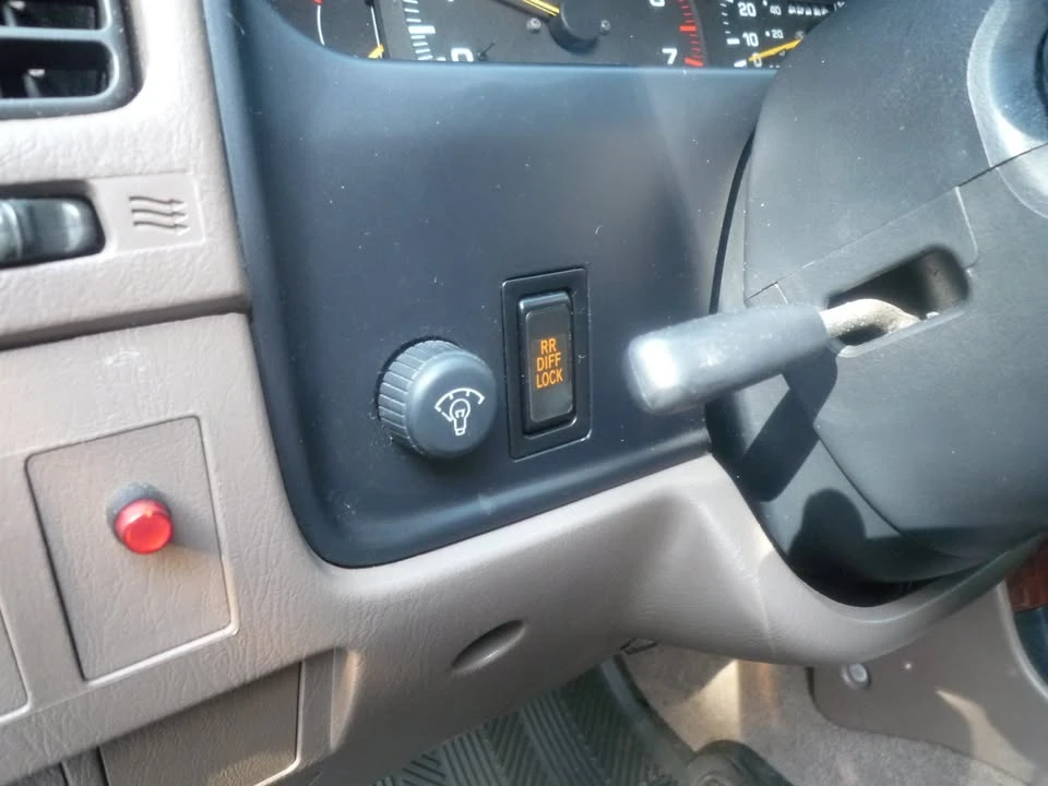 1997 Toyota 4Runner 3rd Gen - Image 9 of 17