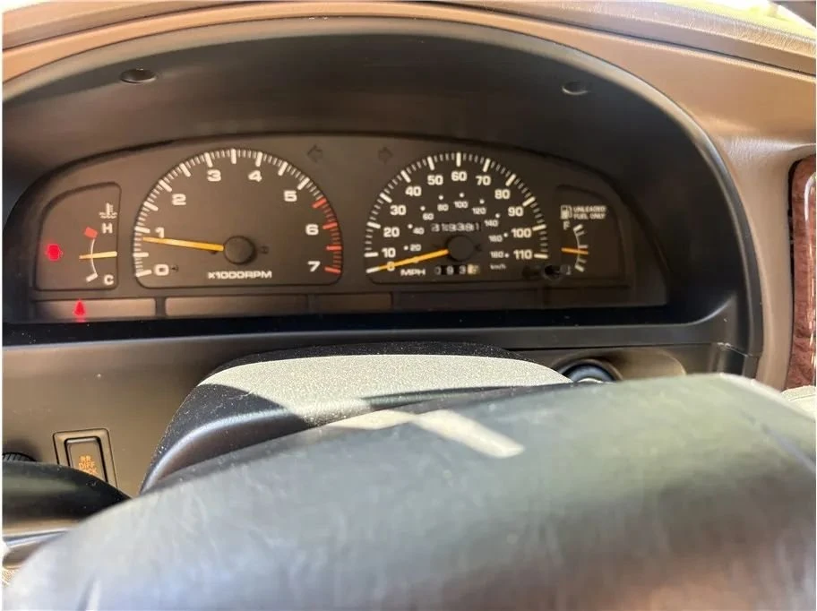 1997 Toyota 4Runner 3rd Gen - Image 9 of 12