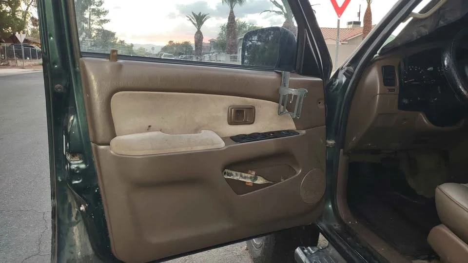 1997 Toyota 4Runner 3rd Gen - Image 9 of 14