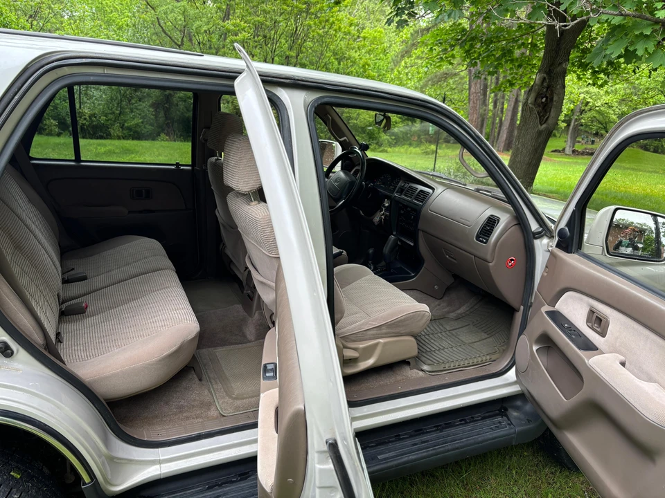 1997 Toyota 4Runner 3rd Gen - Image 29 of 31