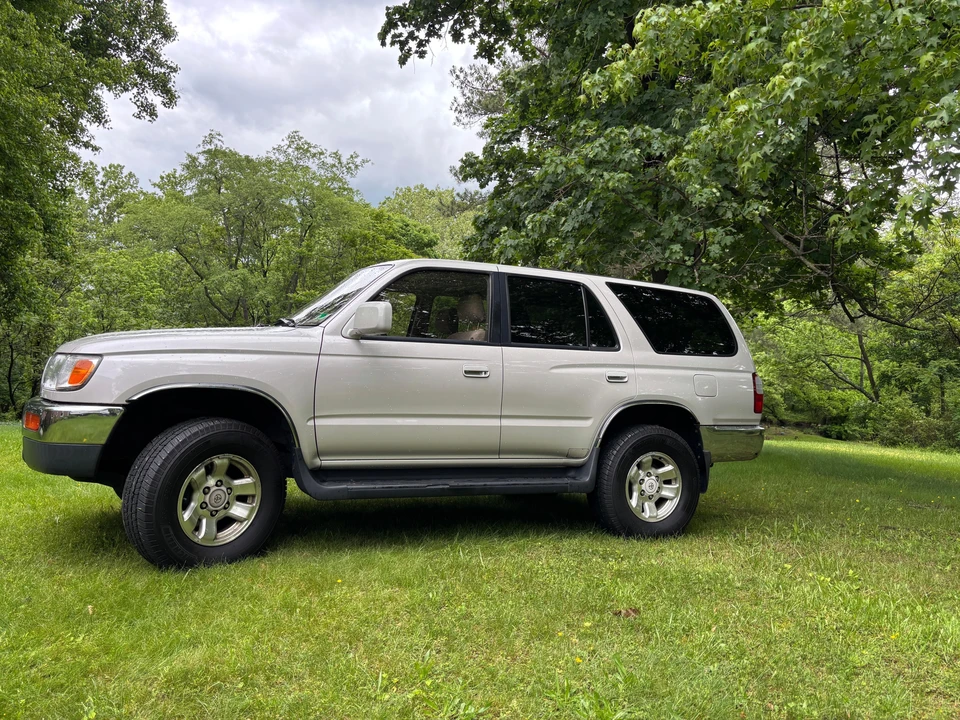 1997 Toyota 4Runner 3rd Gen - Image 12 of 31