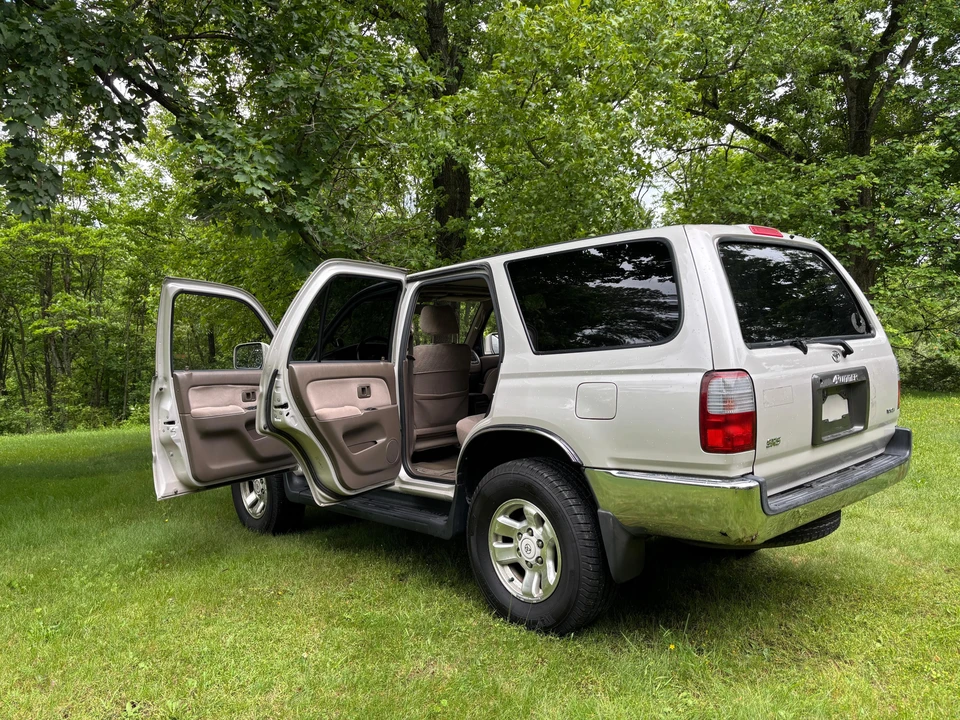 1997 Toyota 4Runner 3rd Gen - Image 25 of 31