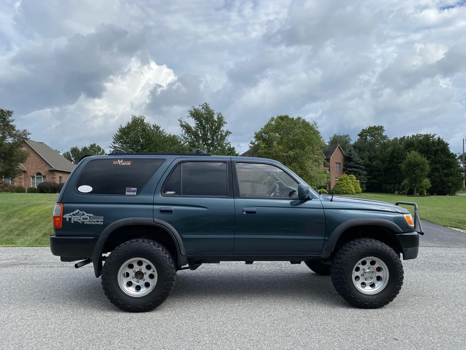1997 Toyota 4Runner 3rd Gen - Image 13 of 31