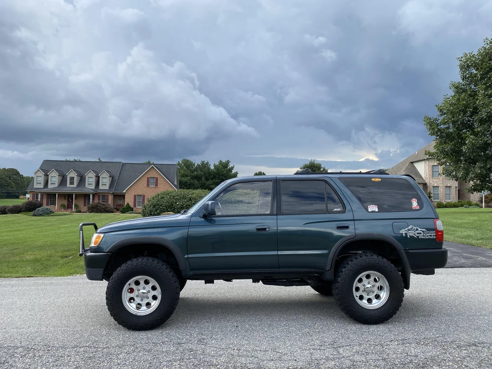 1997 Toyota 4Runner 3rd Gen - Image 9 of 31