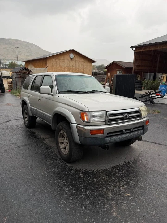 1997 Toyota 4Runner 3rd Gen - Image 2 of 4