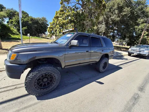 1997 Toyota 4Runner SR5 Premium Sport Utility 4D