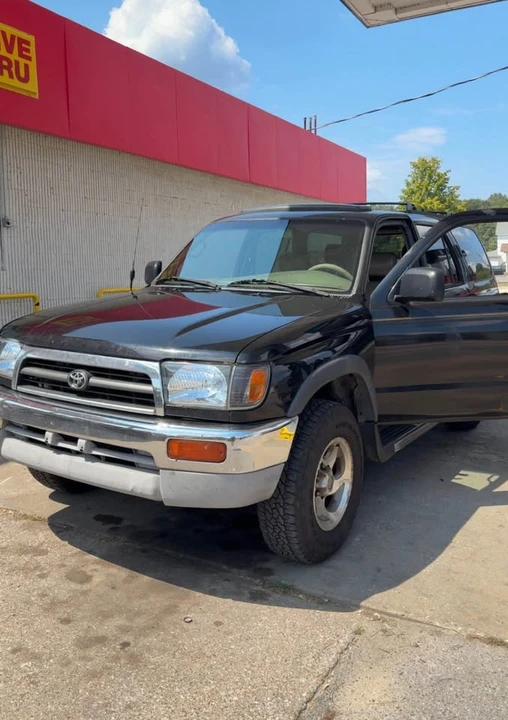 1997 Toyota 4Runner 3rd Gen - Image 4 of 8