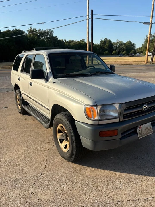 1997 Toyota 4Runner 3rd Gen - Image 4 of 10