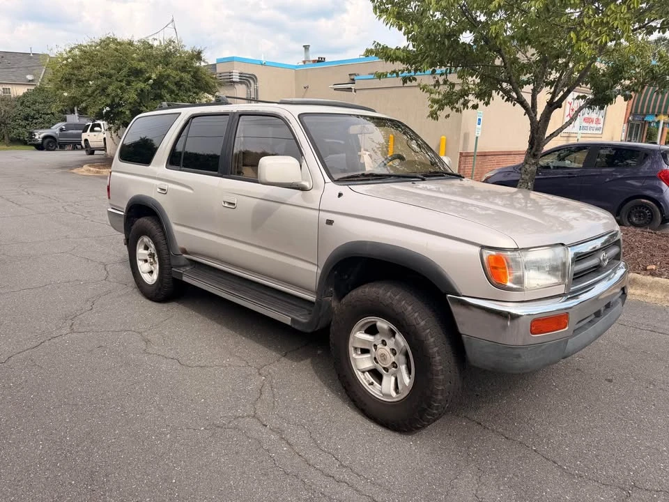 1997 Toyota 4Runner 3rd Gen - Image 2 of 8