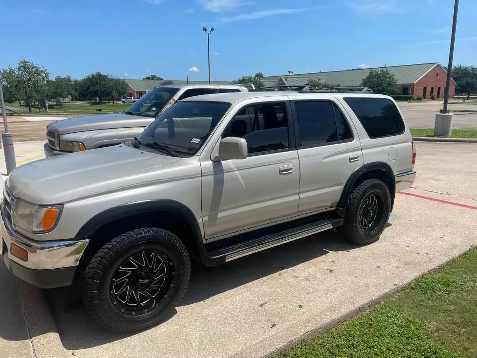1997 Toyota 4Runner 3rd Gen - Image 5 of 9