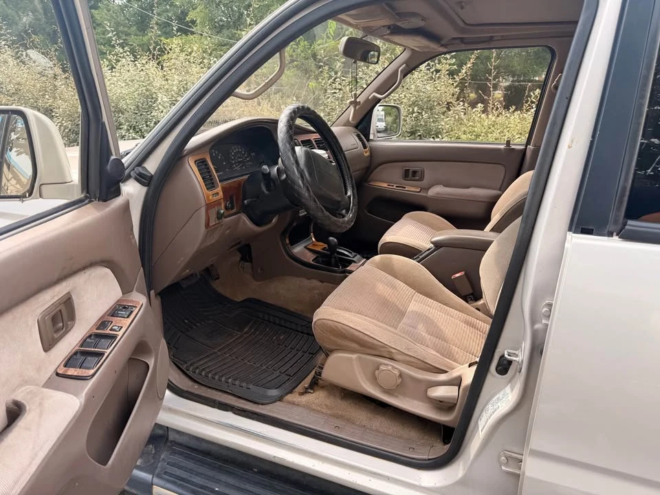 1997 Toyota 4Runner 3rd Gen - Image 4 of 8