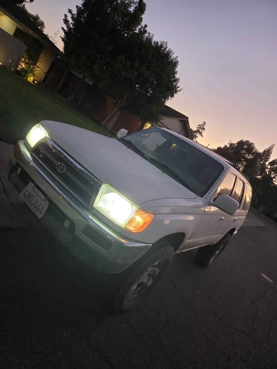 1997 Toyota 4Runner 3rd Gen - Image 10 of 13