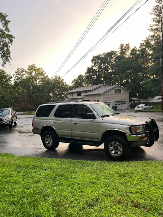 1997 Toyota 4Runner 3rd Gen - Image 4 of 8