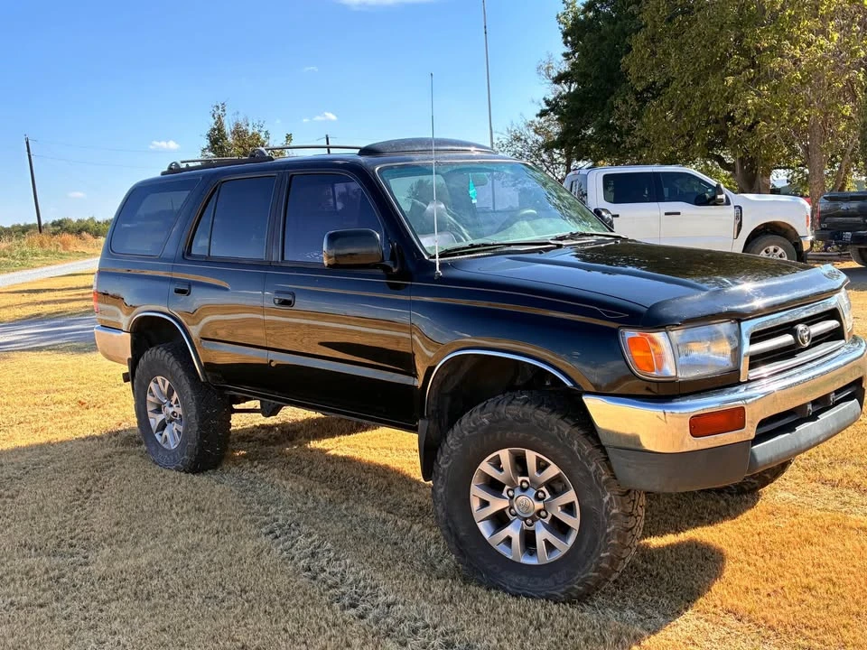 1997 Toyota 4Runner 3rd Gen - Image 2 of 13