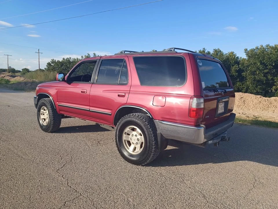 1997 Toyota 4Runner 3rd Gen - Image 4 of 11